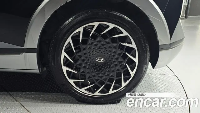 Hyundai Ioniq 5 — Фото автомобиля 6