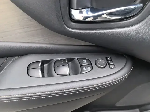 Nissan Murano — Фото автомобиля 9