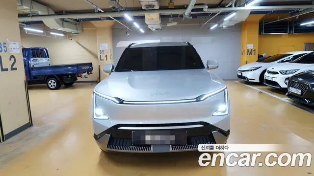 Kia EV5 — Фото автомобиля 3