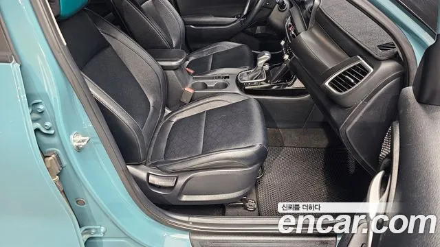 Kia Seltos New — Фото автомобиля 11