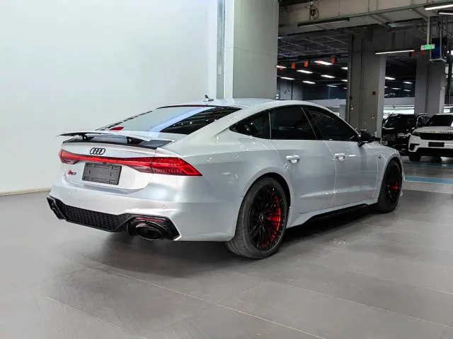 Audi A7 — Фото автомобиля 21