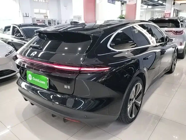 Nio ET5 Touring — Фото автомобиля 6