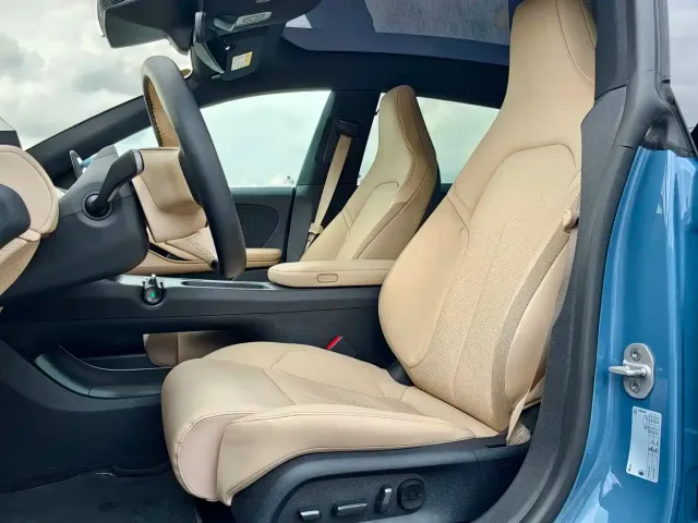 Nio ET5 Touring — Фото автомобиля 8