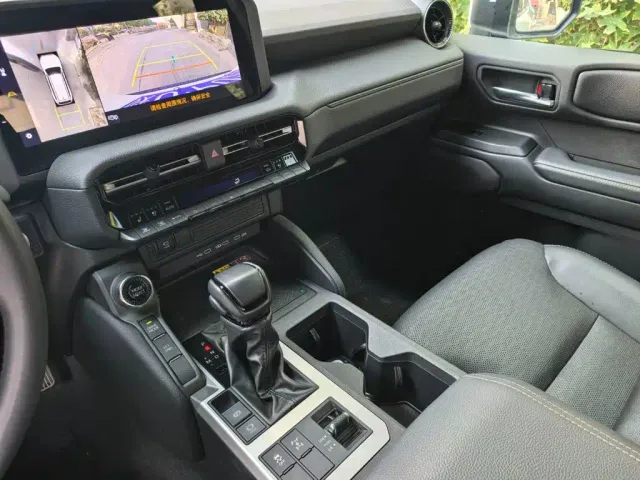 Toyota Prado — Фото автомобиля 8
