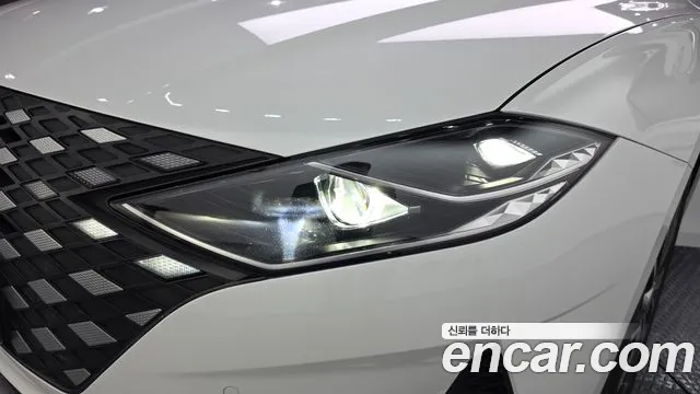 Hyundai Grandeur Grandeur (New) — Фото автомобиля 7