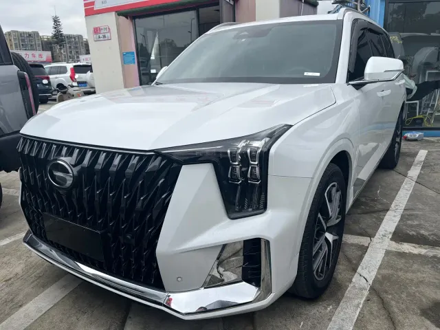 Фотография автомобиля — GAC Trumpchi GS8