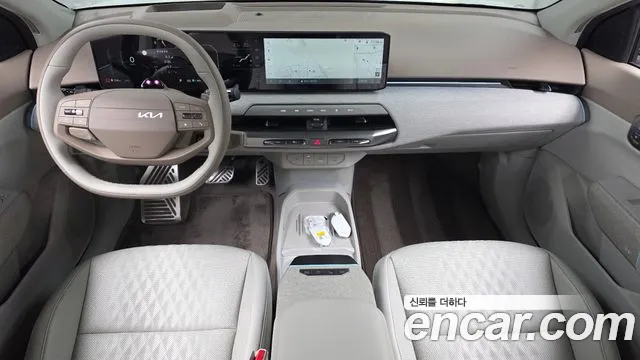 Kia EV4 — Фото автомобиля 10