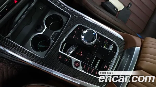 BMW X7 G07 — Фото автомобиля 9