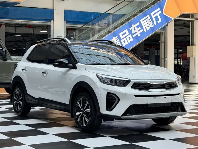 Kia KX1 — Фото автомобиля 3