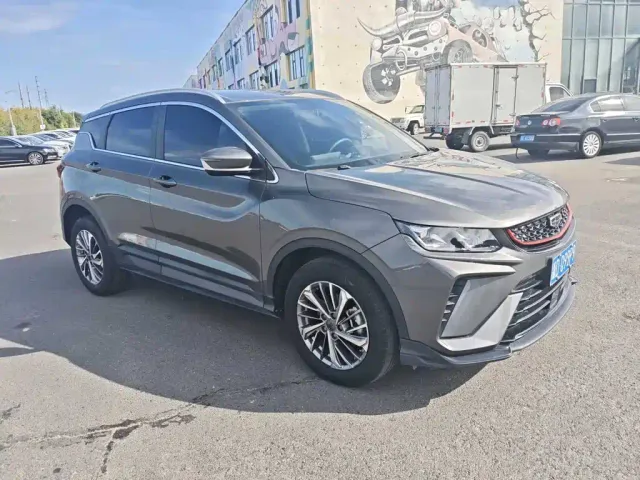 Geely Binyue — Фото автомобиля 3
