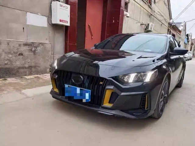 Фотография автомобиля — GAC Trumpchi Emkoo