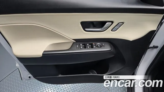 Hyundai Kona SX2 — Фото автомобиля 13