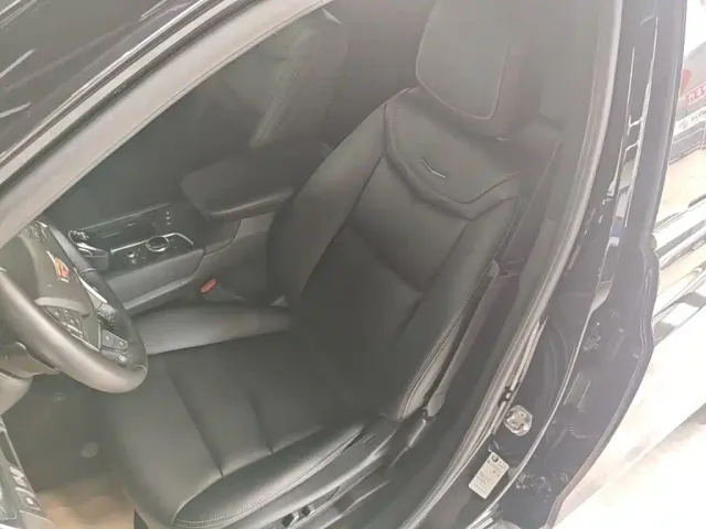Cadillac XT5 — Фото автомобиля 14