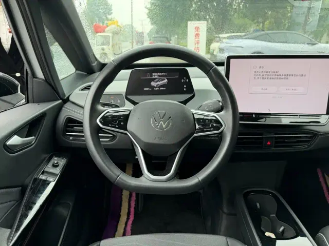 Volkswagen ID.3 — Фото автомобиля 14