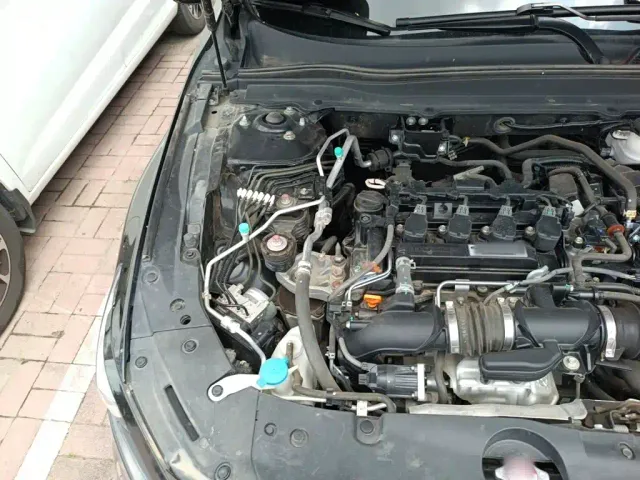 Honda Accord — Фото автомобиля 20