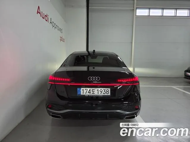 Audi A6 — Фото автомобиля 4