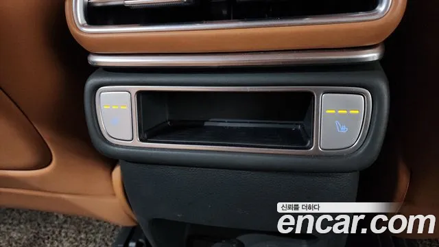Genesis GV80 2.5T Бензин AWD — Фото автомобиля 18