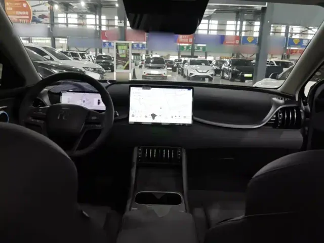 BYD Yuan PLUS — Фото автомобиля 9