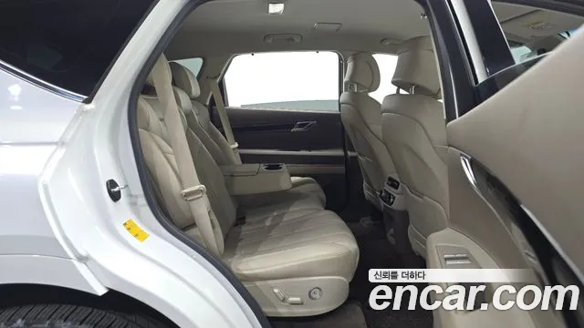 Genesis GV80 — Фото автомобиля 12