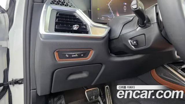 BMW X7 — Фото автомобиля 14
