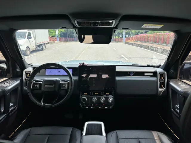 iCAR V23 — Фото автомобиля 6