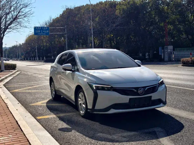 Buick Velite 6 — Фото автомобиля 3