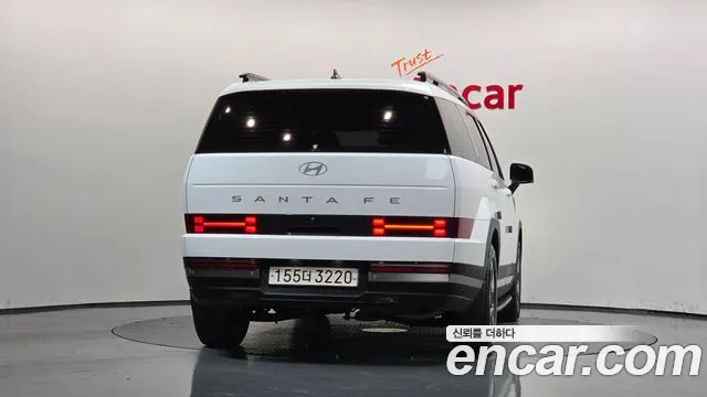 Hyundai Santa Fe — Фото автомобиля 4