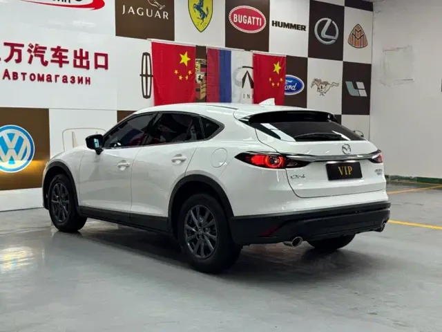 Mazda CX-4 — Фото автомобиля 4
