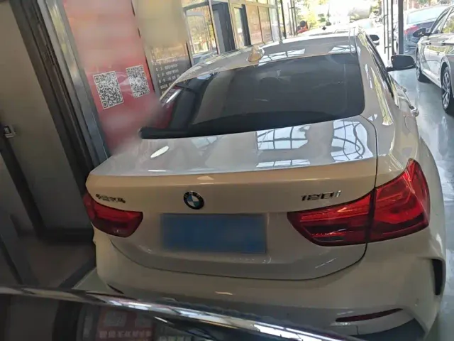 BMW 1 Series — Фото автомобиля 5