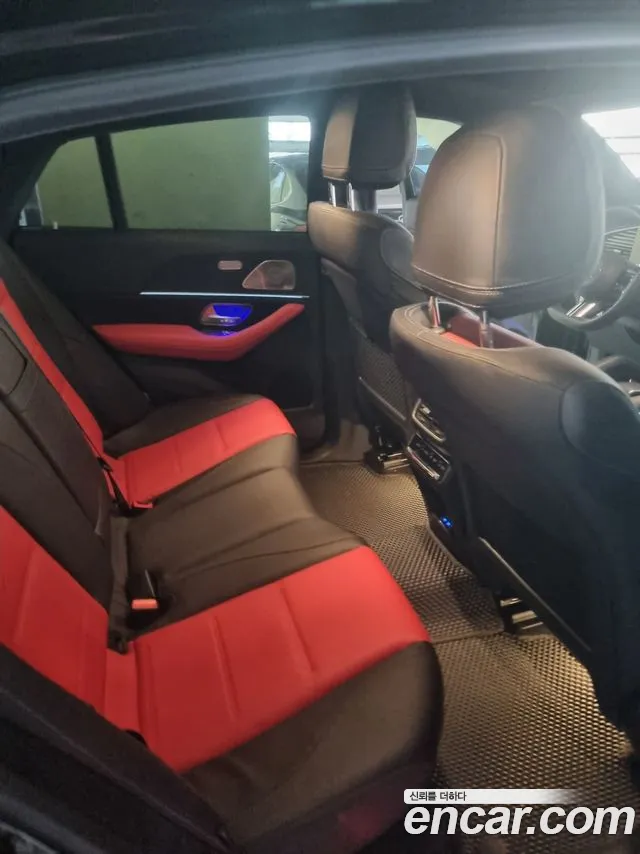 Mercedes-Benz GLE-Class — Фото автомобиля 6