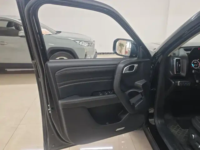 Haval Big Dog — Фото автомобиля 7