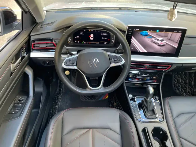 Volkswagen Lavida — Фото автомобиля 22