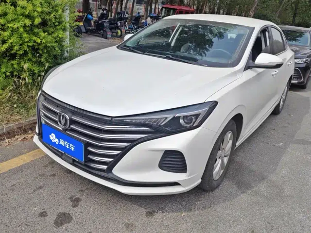 Фотография автомобиля — Changan Eado