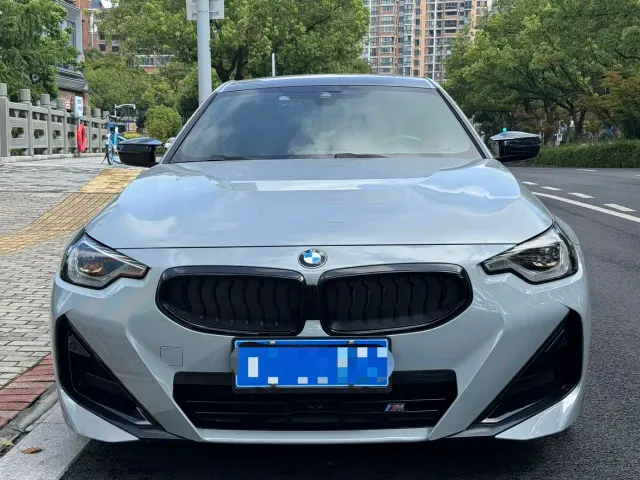 Фотография автомобиля — BMW M240i