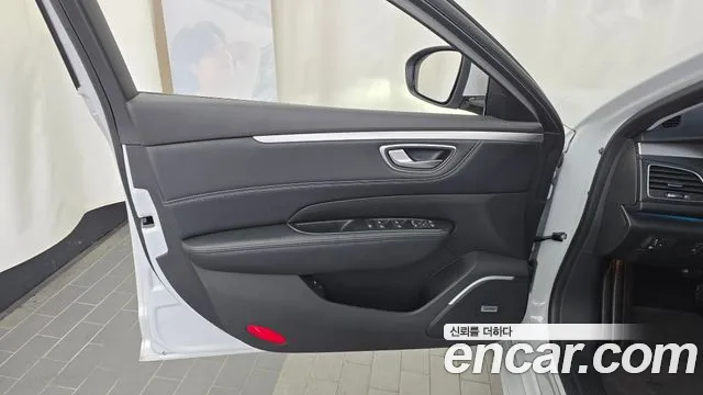 Renault Korea SM6 SM6 (New) — Фото автомобиля 24