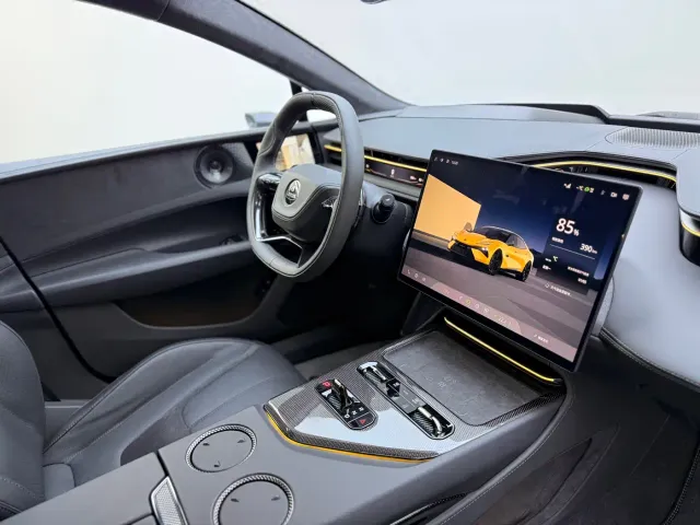 Lotus Emeya — Фото автомобиля 17