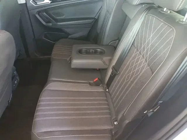 Volkswagen Tiguan L — Фото автомобиля 16