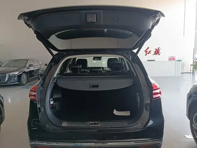 Hongqi HS5 — Фото автомобиля 18