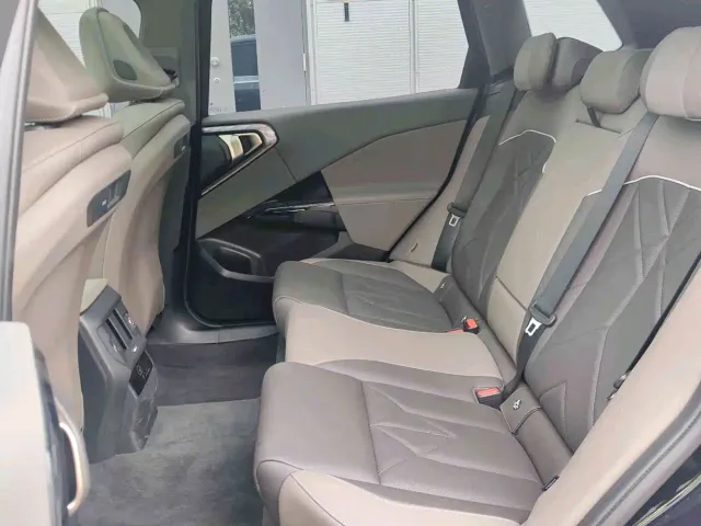 BMW X3 — Фото автомобиля 12