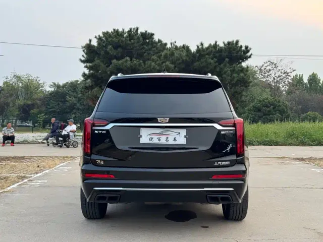 Cadillac Cadillac XT6 2022 2.0T 6-Seater 2WD Luxury Edition — Фото автомобиля 5