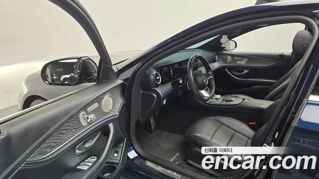 Mercedes-Benz E-Class W213 — Фото автомобиля 10