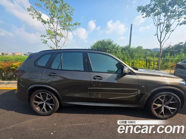 BMW X5 — Фото автомобиля 2