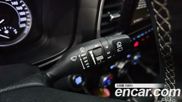 Hyundai Venue Venue 1.6 Modern Plus — Фото автомобиля 26
