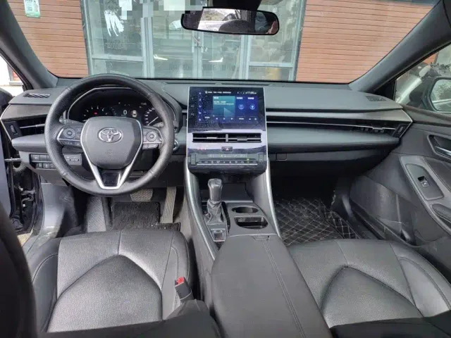 Toyota Avalon — Фото автомобиля 5