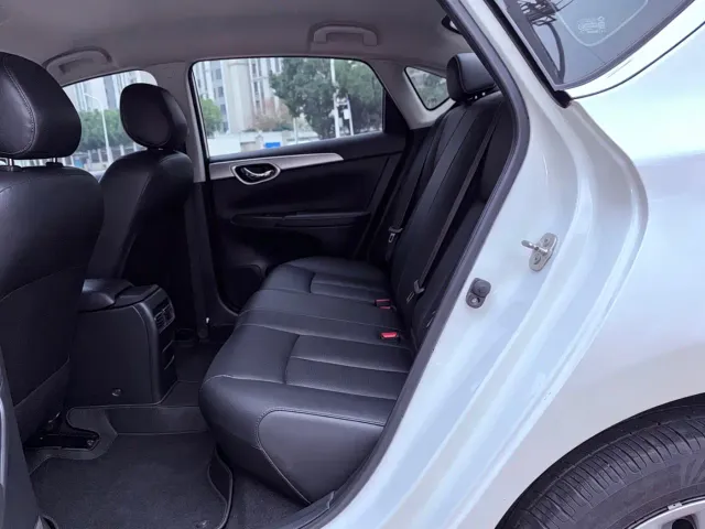 Nissan Sylphy — Фото автомобиля 10
