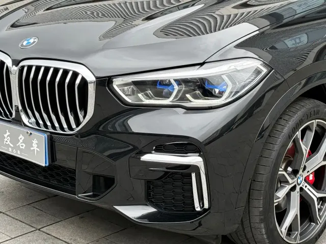 BMW X5 — Фото автомобиля 8