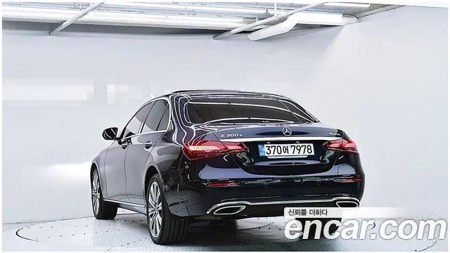 Mercedes-Benz E-Class W213 — Фото автомобиля 2