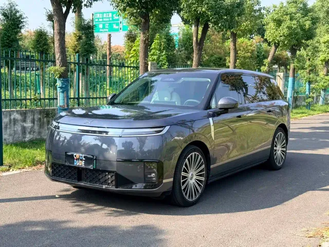 Фотография автомобиля — Xpeng GX
