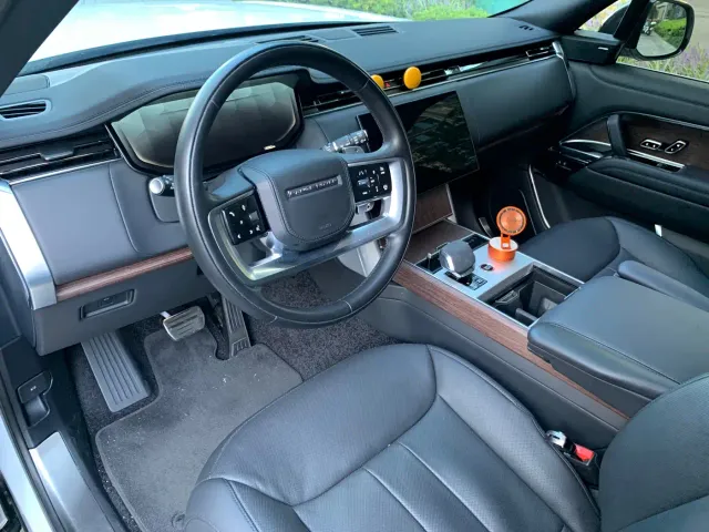 Land Rover Range Rover — Фото автомобиля 3