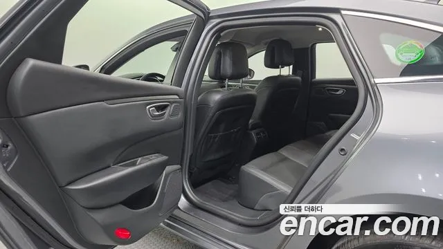 Renault-KoreaSamsung SM6 Новый SM6 1.3 TCe Feel — Фото автомобиля 17